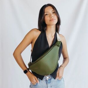 Andar Tatum Olive Green Crossbody Bag